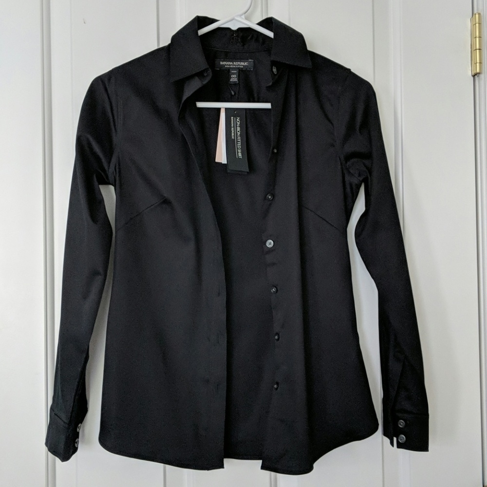 Petite Banana Republic Fitted Button Down Shirt